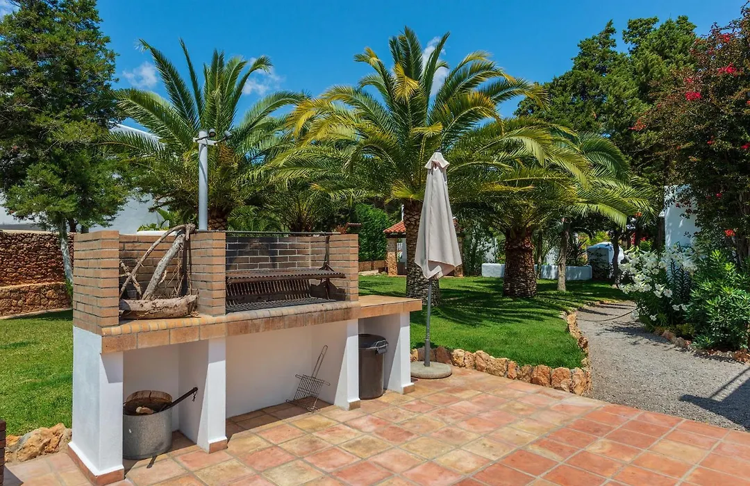 Villa 8Br, Sea Views, Walk To The Beach, Pool-1